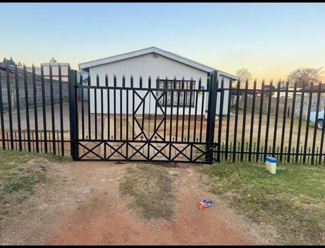 7 BEDROOM HOUSE FOR SALE IN TERENURE